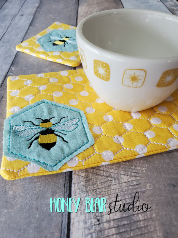 http://www.honeybearstudio.com/cdn/shop/products/BeeMugRugCoasterSetFileHBS_1200x1200.jpg?v=1617151692